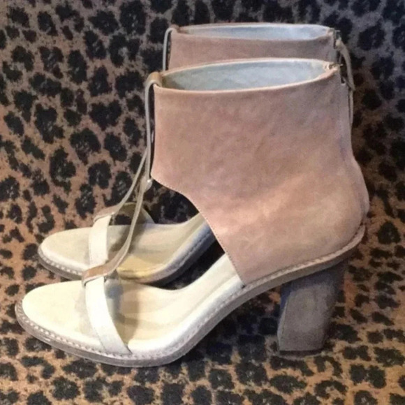 Brunello Cucinelli suede heels size 6.5 - Picture 9 of 13